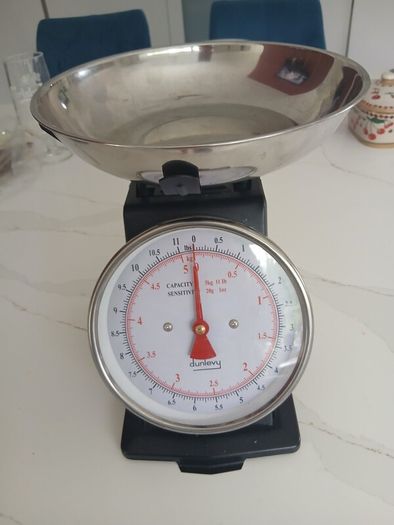 Food weighing scales
