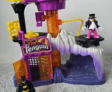 Penguin cave