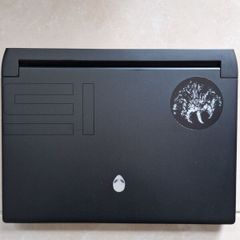 Alienware M15 R7 Gaming Laptop