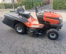 ride on lawnmower