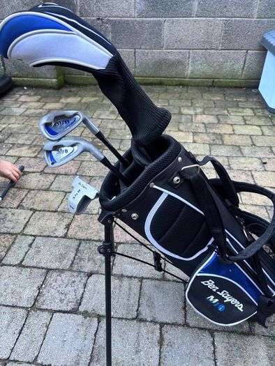 Junior golf  clubs