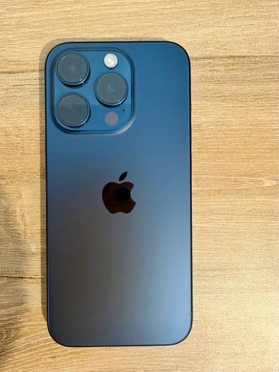 iPhone 15 Pro 256GB Blue Titanium - Excellent Condition + Extras