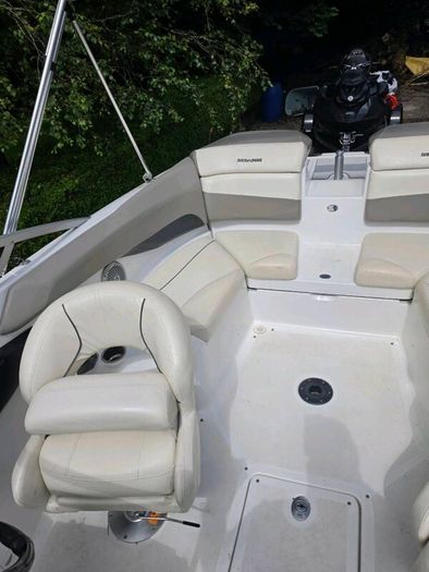 Seadoo Challenger 210