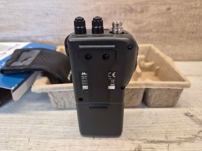 Midland - ALAN CB 42 DS Portable AM/FM Transceiver