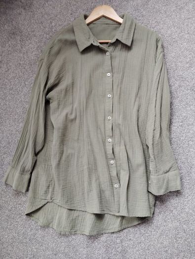 womens shirt.size14