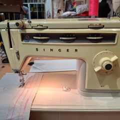 Singer Sewing Machine 514