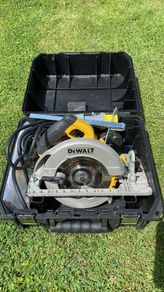 DeWalt 110v Circular saw with new guide rail