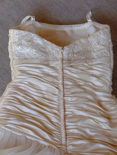 Wedding dress