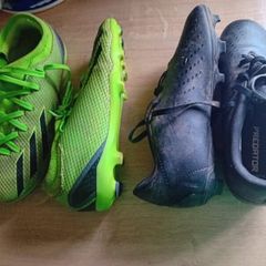 Kids football boots neutral size 3 and size 4
