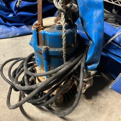 submersible pump