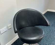 Hairdressing Chair