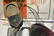 Weston Master V Lightmeter with Case is working