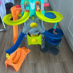 Car race track Fischer price