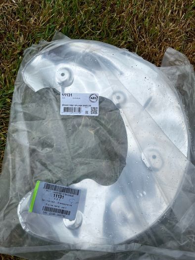 Audi A4 B8 brake disc backing plates