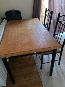 table and chairs