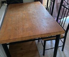 table and chairs