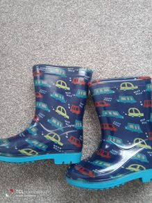 baby wellies. UK7