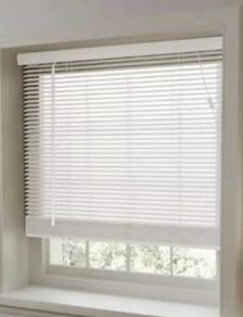 Venetian Blinds White