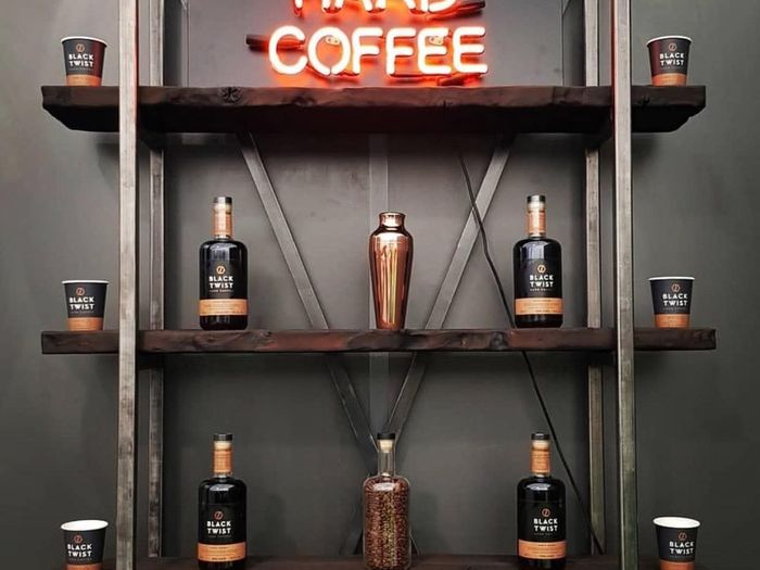 Barrell & Gunn Boxcar shelving