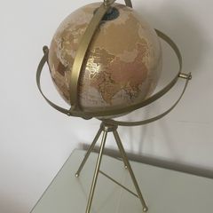 Gold Globe