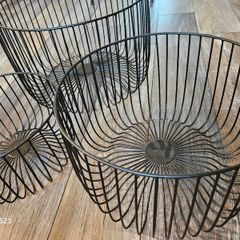 Wire storage baskets