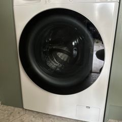 LG ThinQ Washer Dryer 8kg/6kg - Excellent Condition