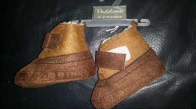 Brand new Puddlepat little boy's winter boots 0-3 months postage included