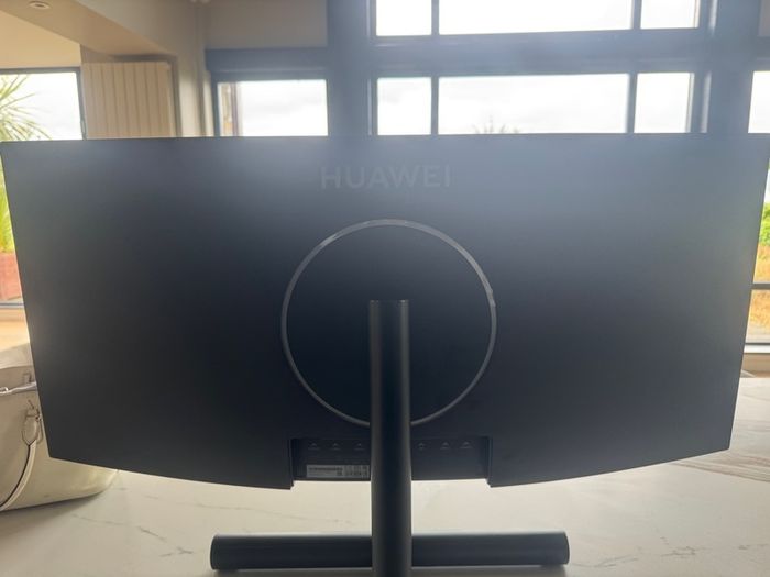 Huawei MateView GT 34 Ultrawide 165Hz Curved Monitor  Soundbar Edition