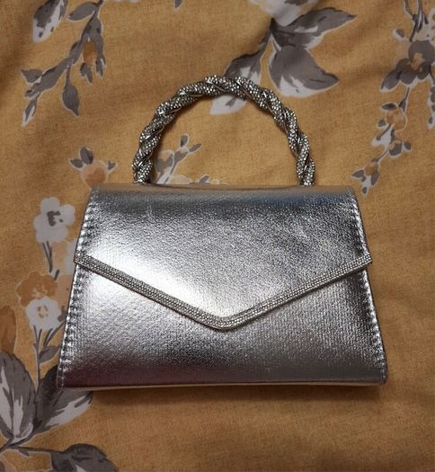 Twist Diamante Silver Bag Brand New Price Includes Postage Cost