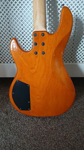 G&L L2000 Tribute