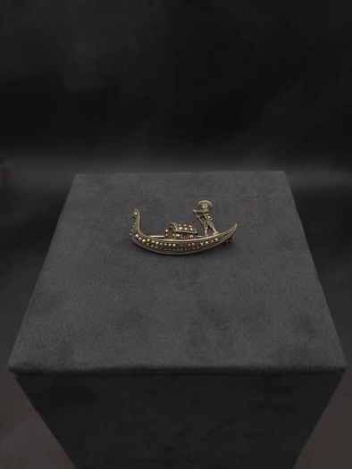 Vintage 925 Sterling Silver & Marcasite Gondola Brooch