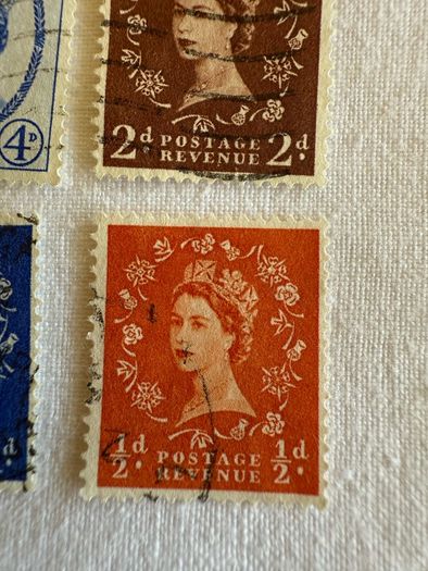 Vintage United Kingdom postage revenue stamps, from 1952 onwards  x6