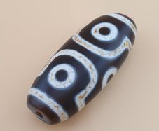 Vintage Himalayan Tibetan 6 Eyes Agate Dzi Bead Amulet