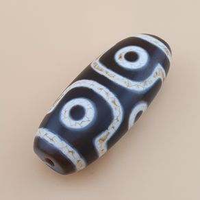 Vintage Himalayan Tibetan 6 Eyes Agate Dzi Bead Amulet