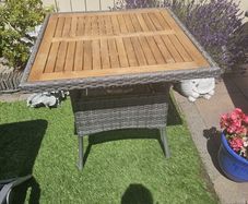 garden table