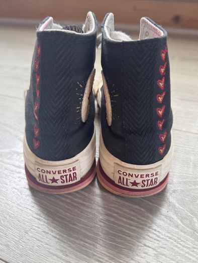 Converse uk12