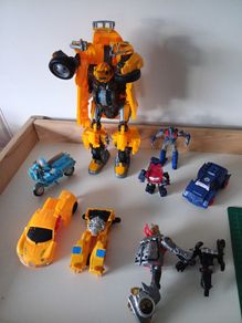 Transformers Toy Bundle  Bumblebee & More