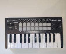 Novation Launchkey MINI MK2