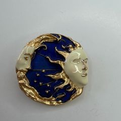 brooche