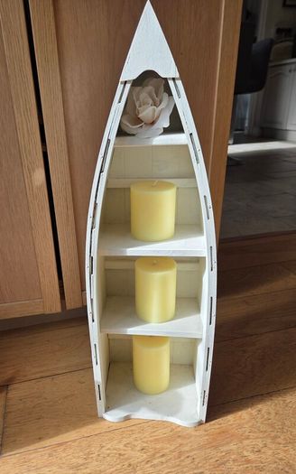 Boat shelf