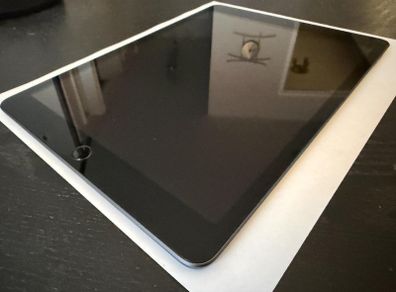 Apple iPad 7th Gen