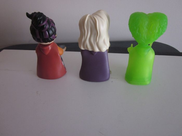 Disney Hocus Pocus Sanderson Sisters Figures