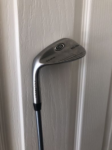 US Kids Left handed 56 degree wedge (60") good condition