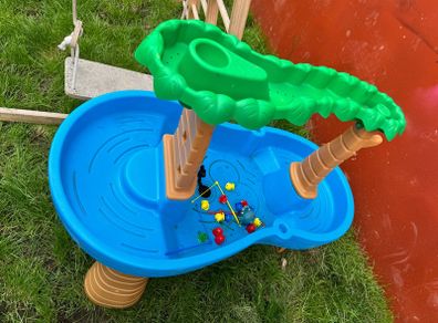 Garden toy