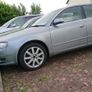 Audi a4 b7 2.0tdi BRE 140hp estate 7 speed automatic CVT factory b6 b7 s-line  black roof lining half leather seats thule towbar parts breaking healthy engine armrest glove box LY7G paint code Image 3