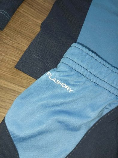 The North Face Performance 1/4 Zip Top paired with the matching The North Face 24/7 Block Shorts Never used