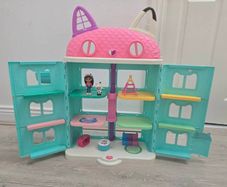 Gabby's Dollhouse