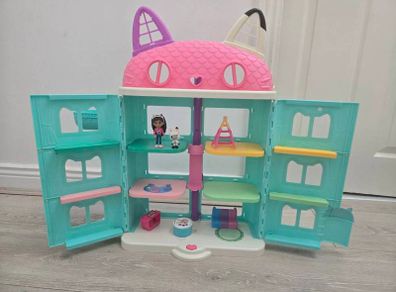 Gabby's Dollhouse