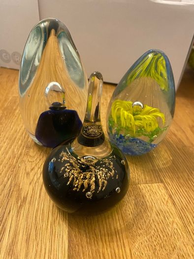 Art glass paperweight