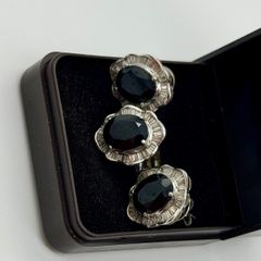 Sapphire set with Diamond